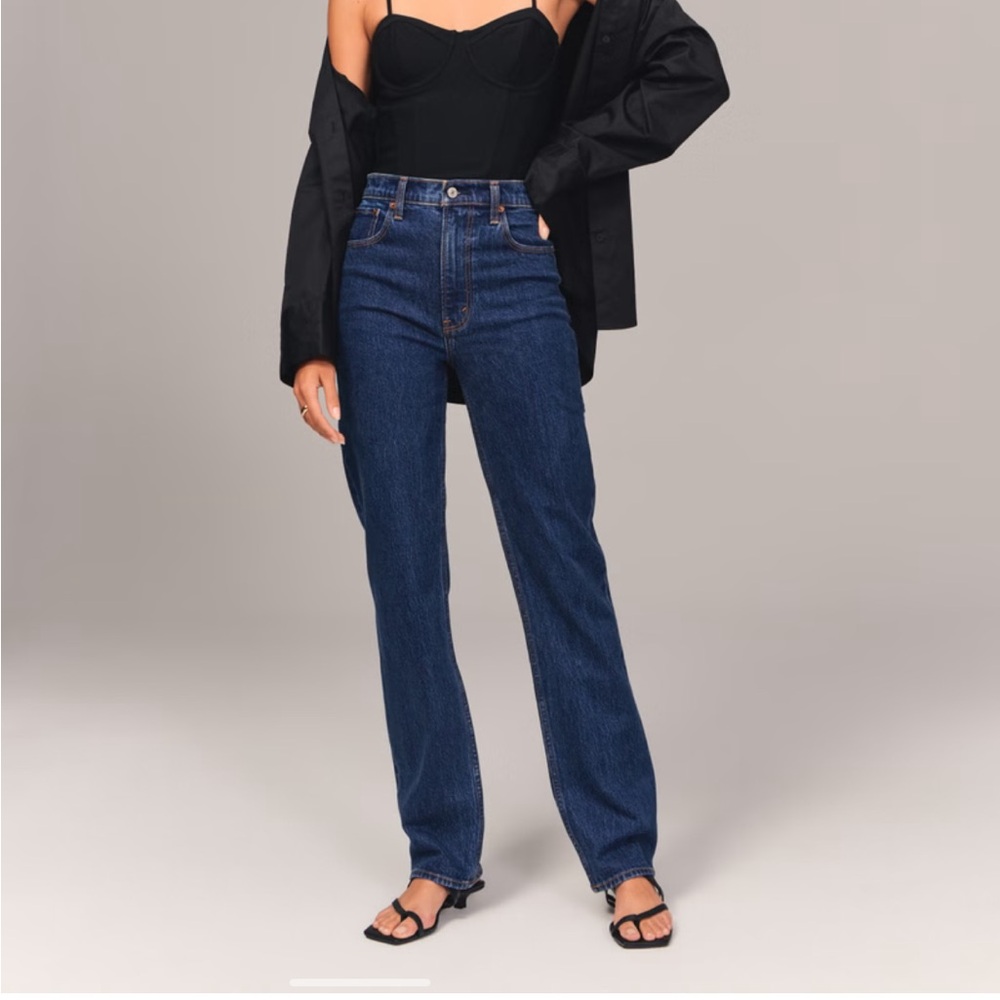 90s Straight Ultra High Rise jeans